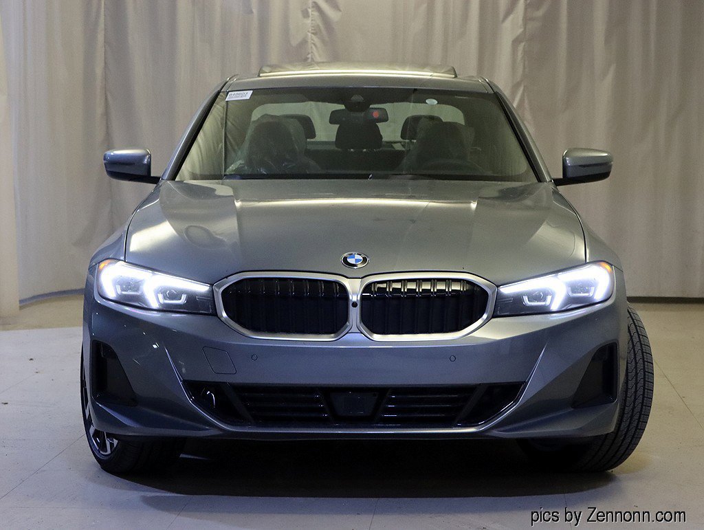 Used 2026 BMW 330i xDrive Sedan AWD/4WD image 2