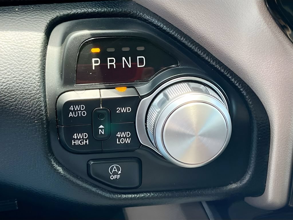 Used 2021 RAM 1500 Laramie AWD/4WD image 17