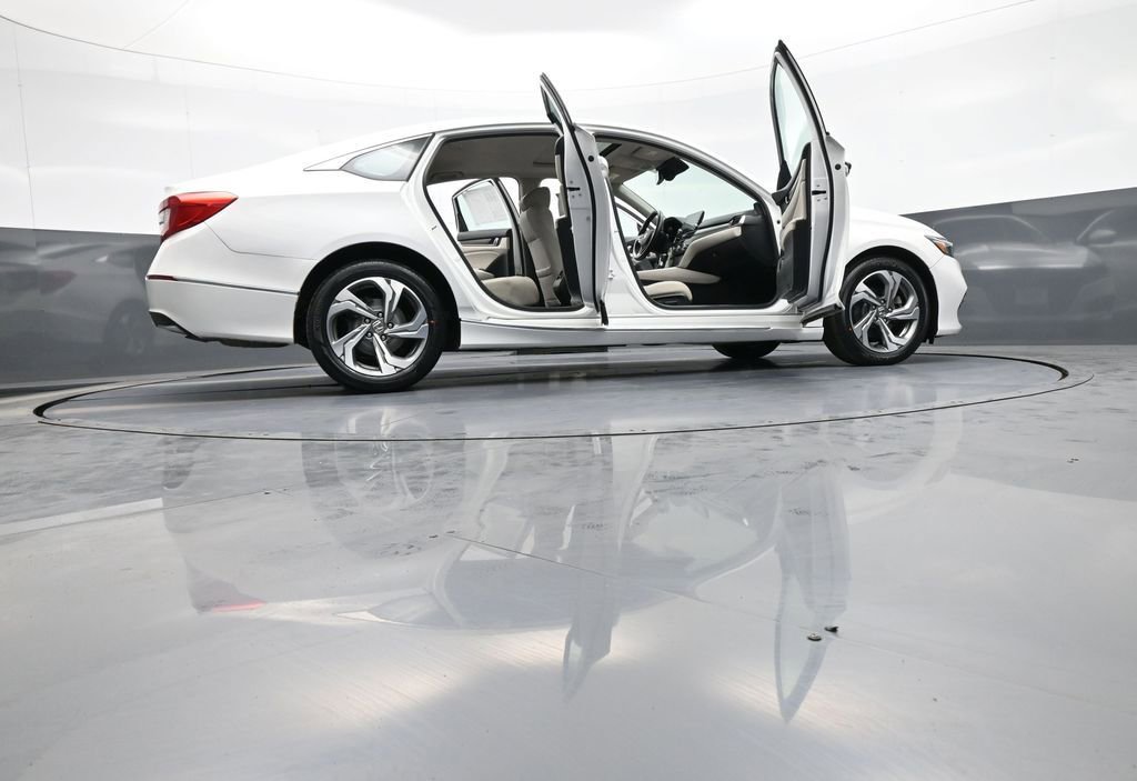Certified 2018 Honda Accord EX-L image 48