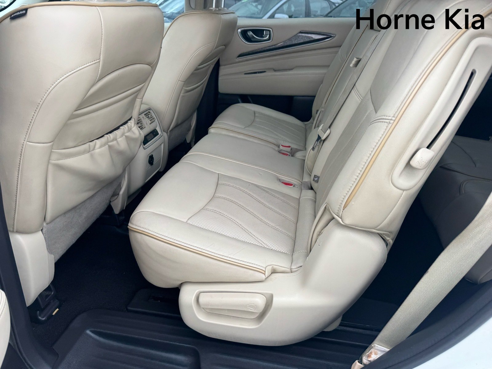 Used 2015 INFINITI QX60 FWD w/ Premium Plus Package image 13