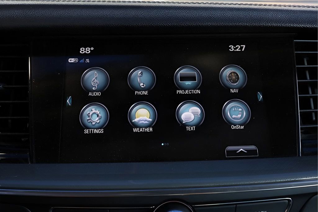 Used 2018 Buick Regal Preferred w/ Sights and Sounds Package AWD/4WD image 24