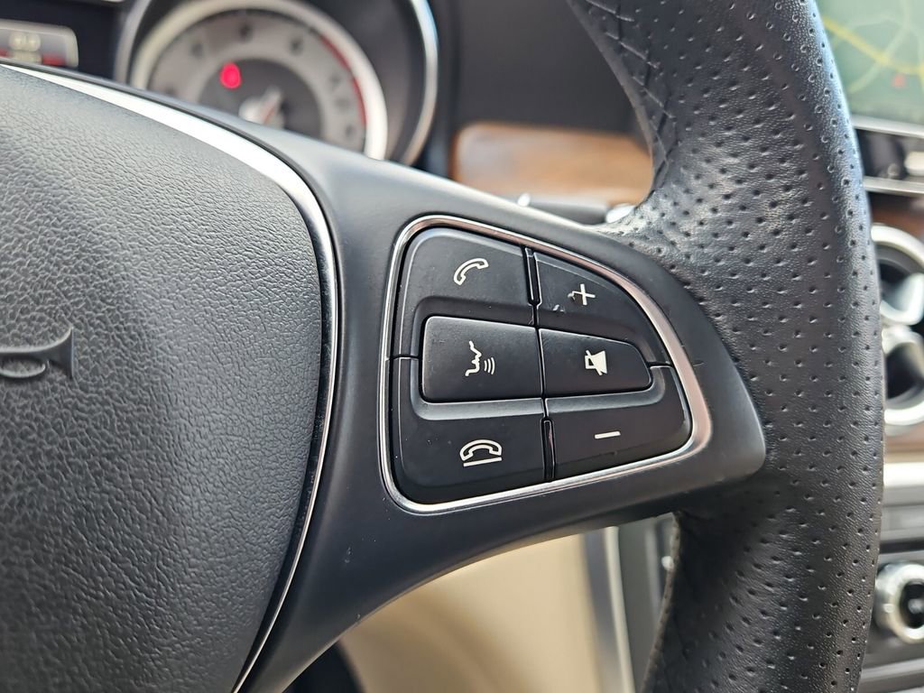 Used 2017 Mercedes-Benz GLA 250 image 26