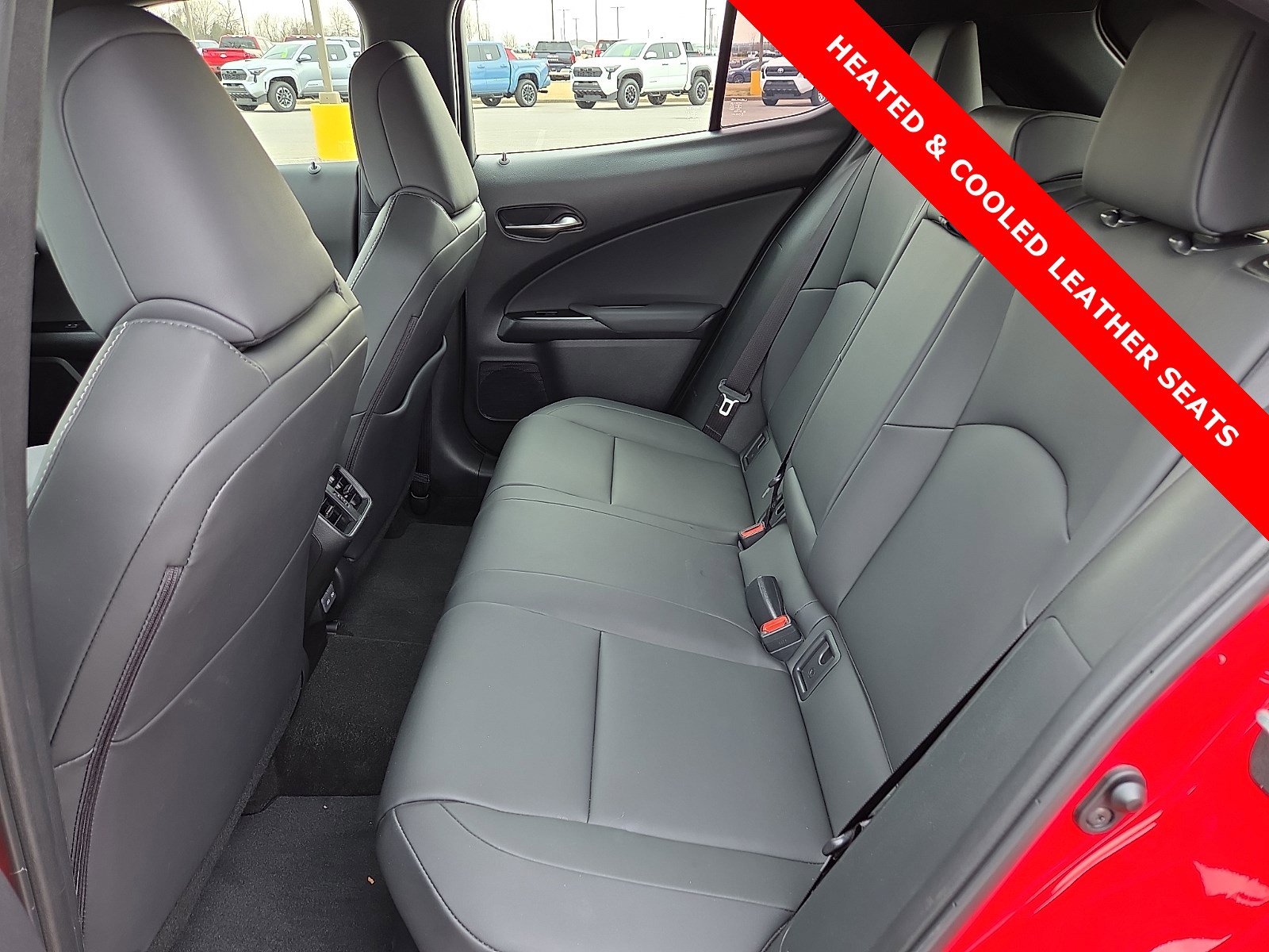 Used 2024 Lexus UX 250h F Sport image 10