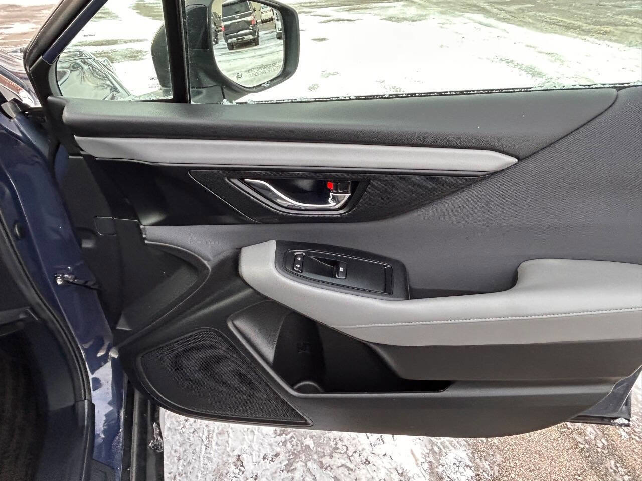 Used 2024 Subaru Outback Premium image 21