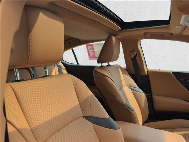 Used 2024 Lexus ES 350 w/ Premium Package FWD image 27