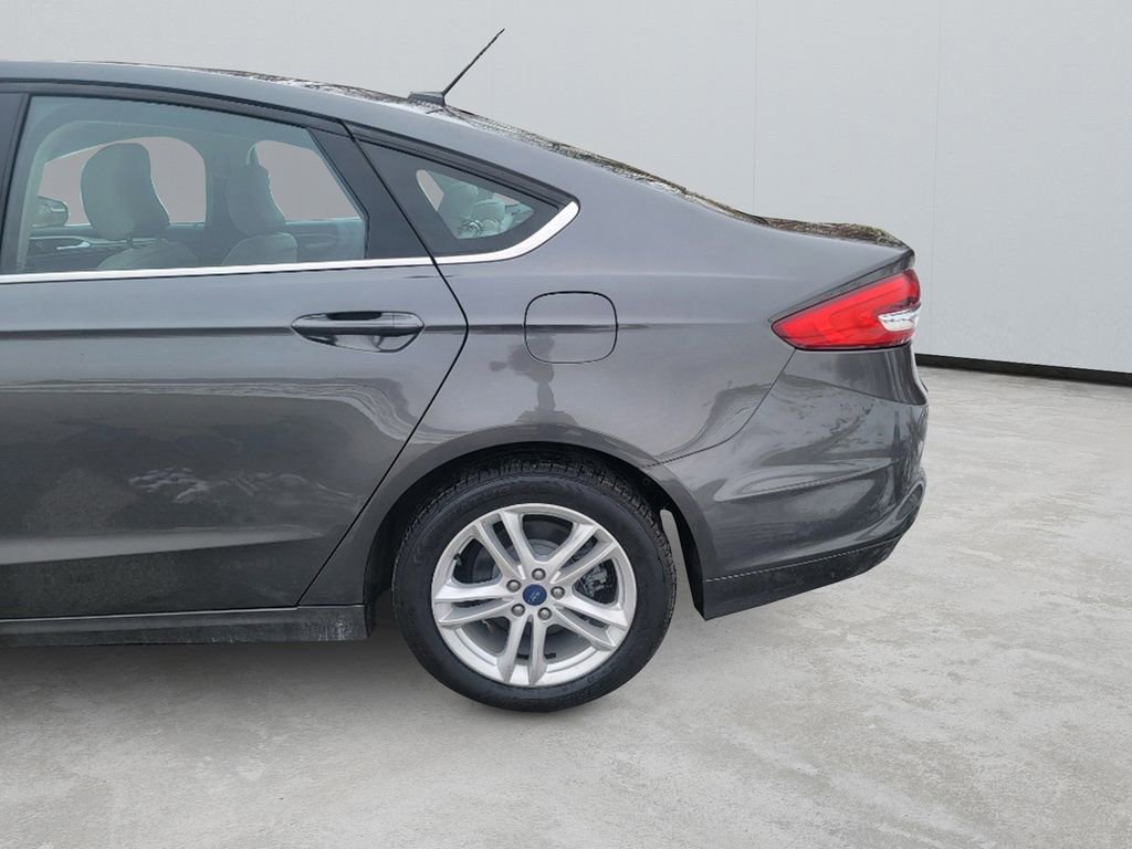 Used 2018 Ford Fusion S image 6