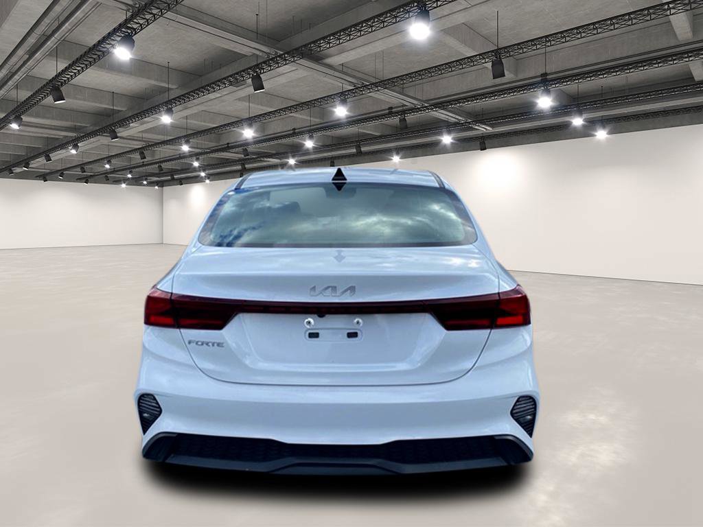 Certified 2023 Kia Forte LXS image 7