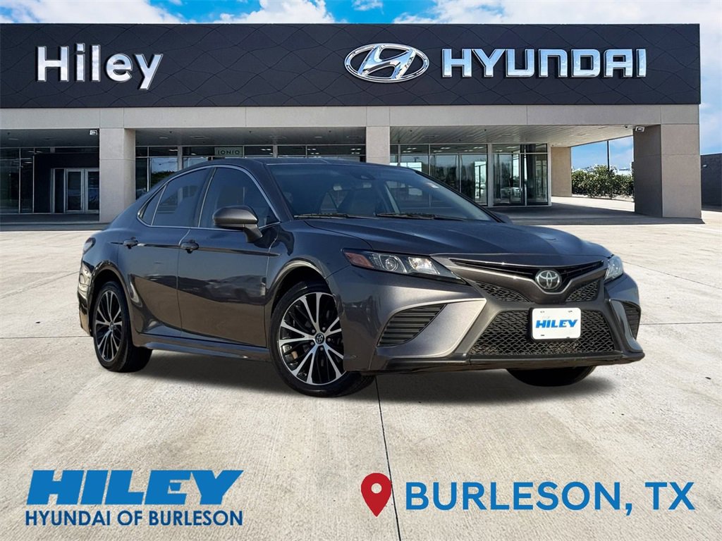 Used 2019 Toyota Camry SE