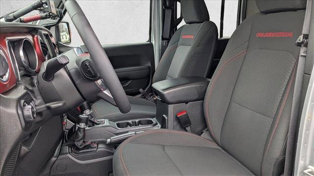 Used 2023 Jeep Gladiator Rubicon w/ Cold Weather Group image 21