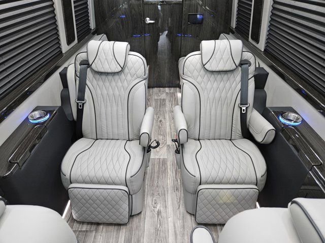 New 2024 Mercedes-Benz Sprinter 3500 image 39