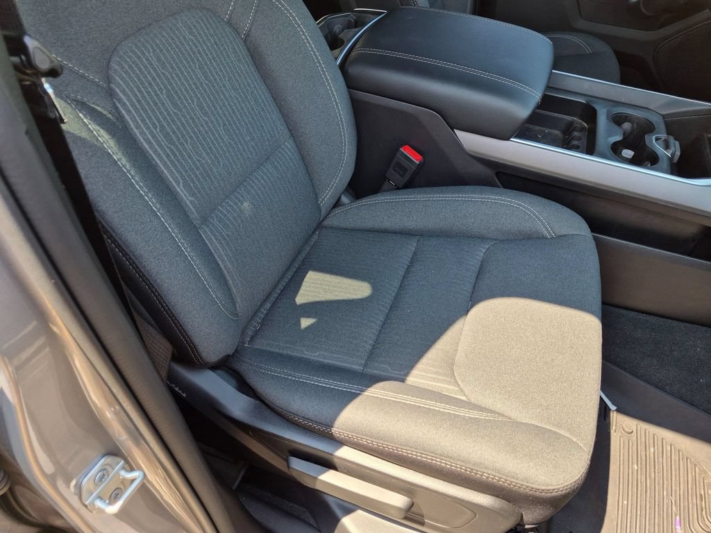 Used 2024 RAM 1500 Big Horn AWD/4WD image 23