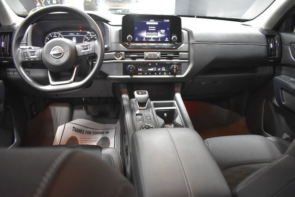 Certified 2024 Nissan Pathfinder S AWD/4WD image 13