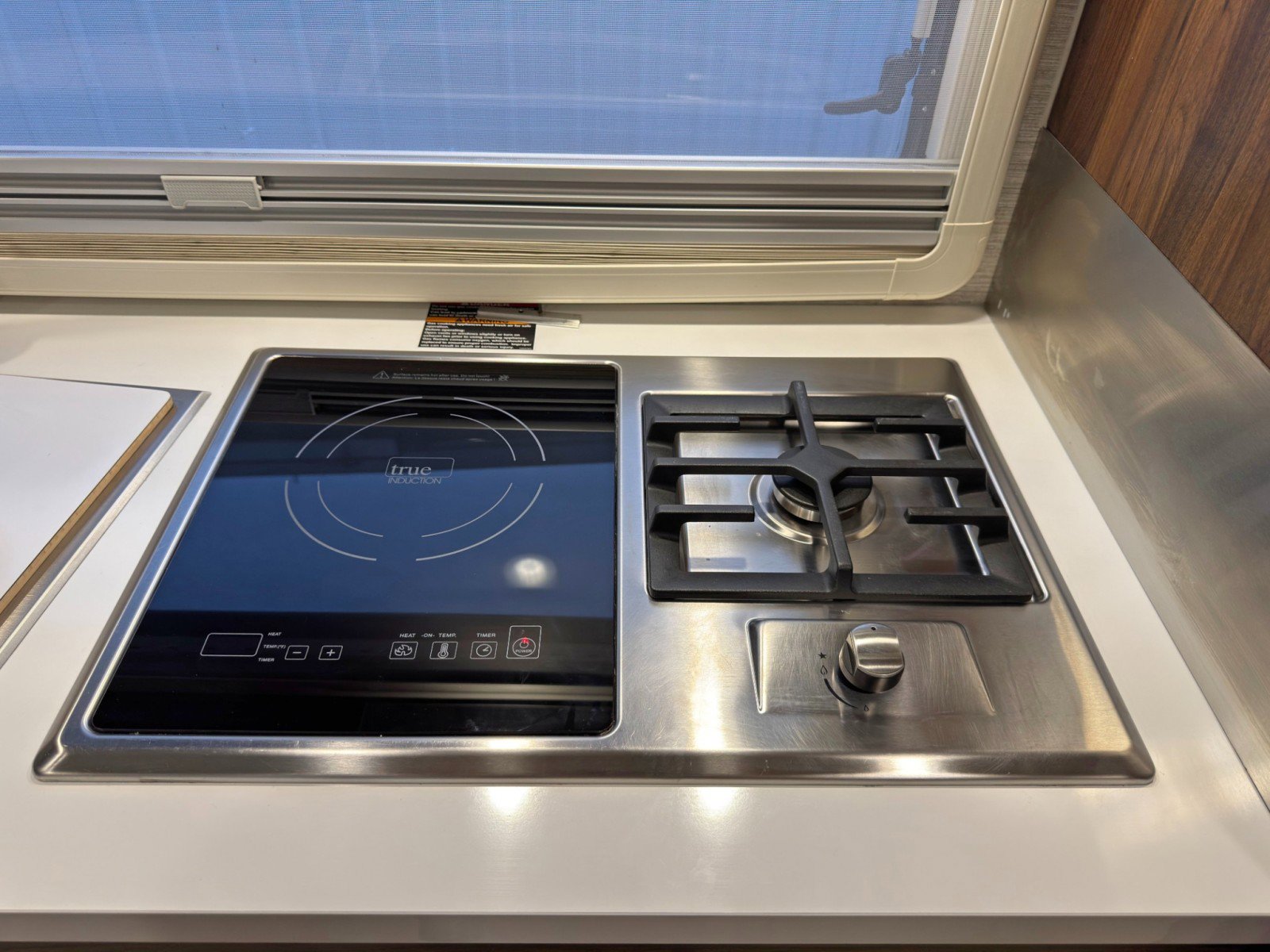 Used 2021 Mercedes-Benz Sprinter 3500 w/ Acoustic Package image 92