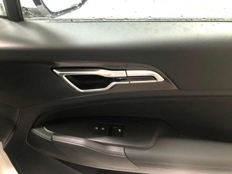 New 2026 Kia Sportage SX image 16