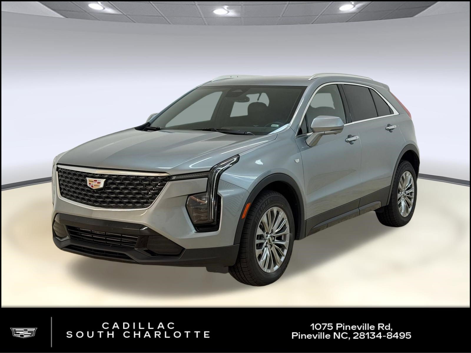 Certified 2025 Cadillac XT4 Premium Luxury AWD/4WD image 1