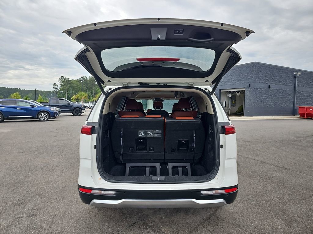 Used 2022 Kia Carnival SX FWD image 18
