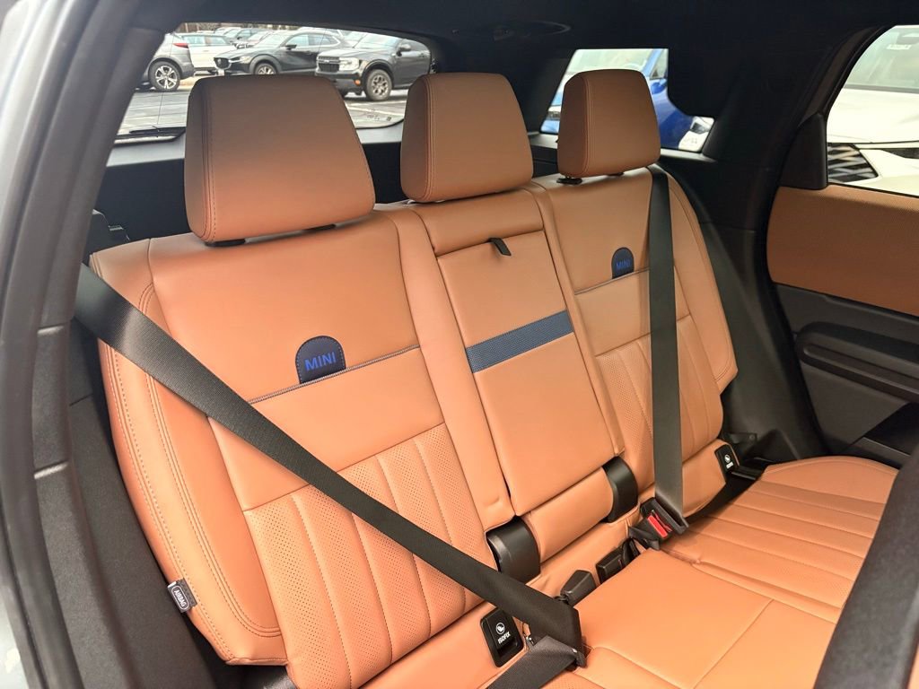 Used 2025 MINI Cooper Countryman S w/ Comfort Package Max image 24