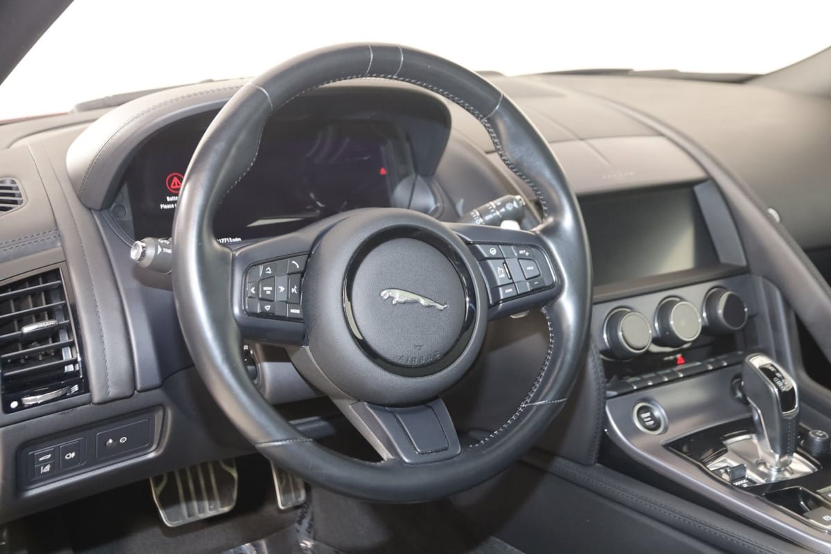 Used 2021 Jaguar F-TYPE Coupe RWD image 7