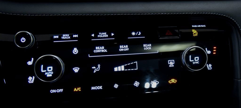 Used 2023 INFINITI QX60 Luxe w/ Cargo Package AWD/4WD image 24