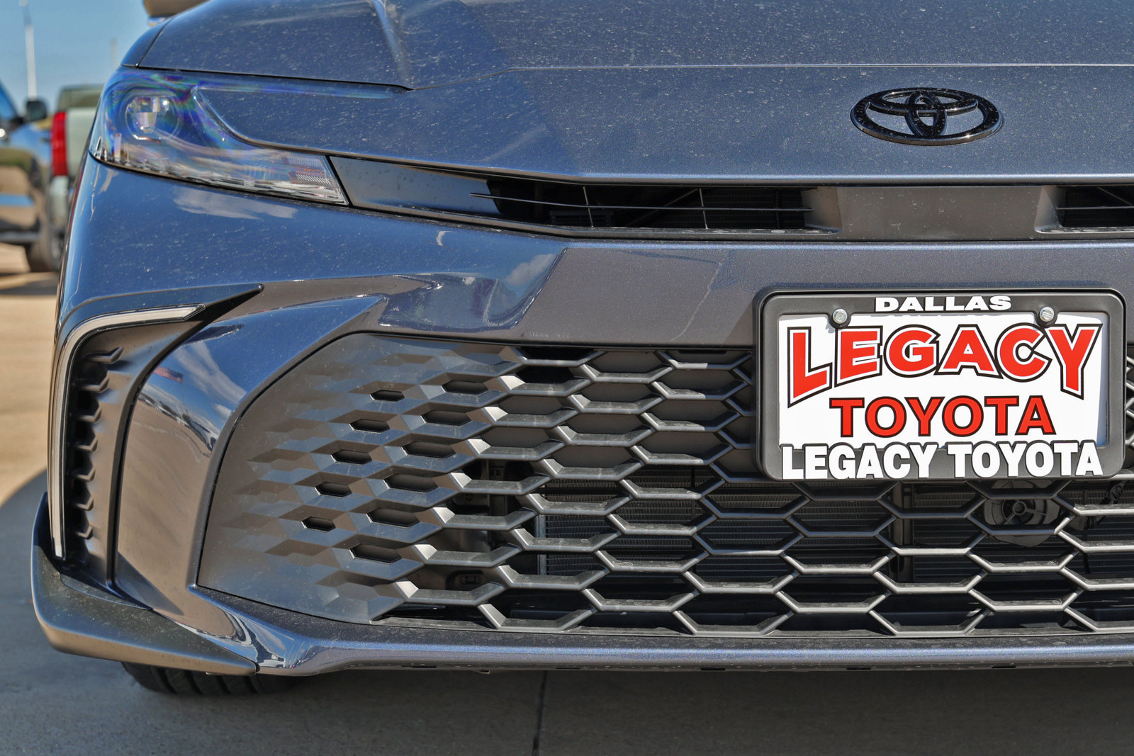 New 2027 Toyota Camry SE w/ Convenience Package FWD image 10