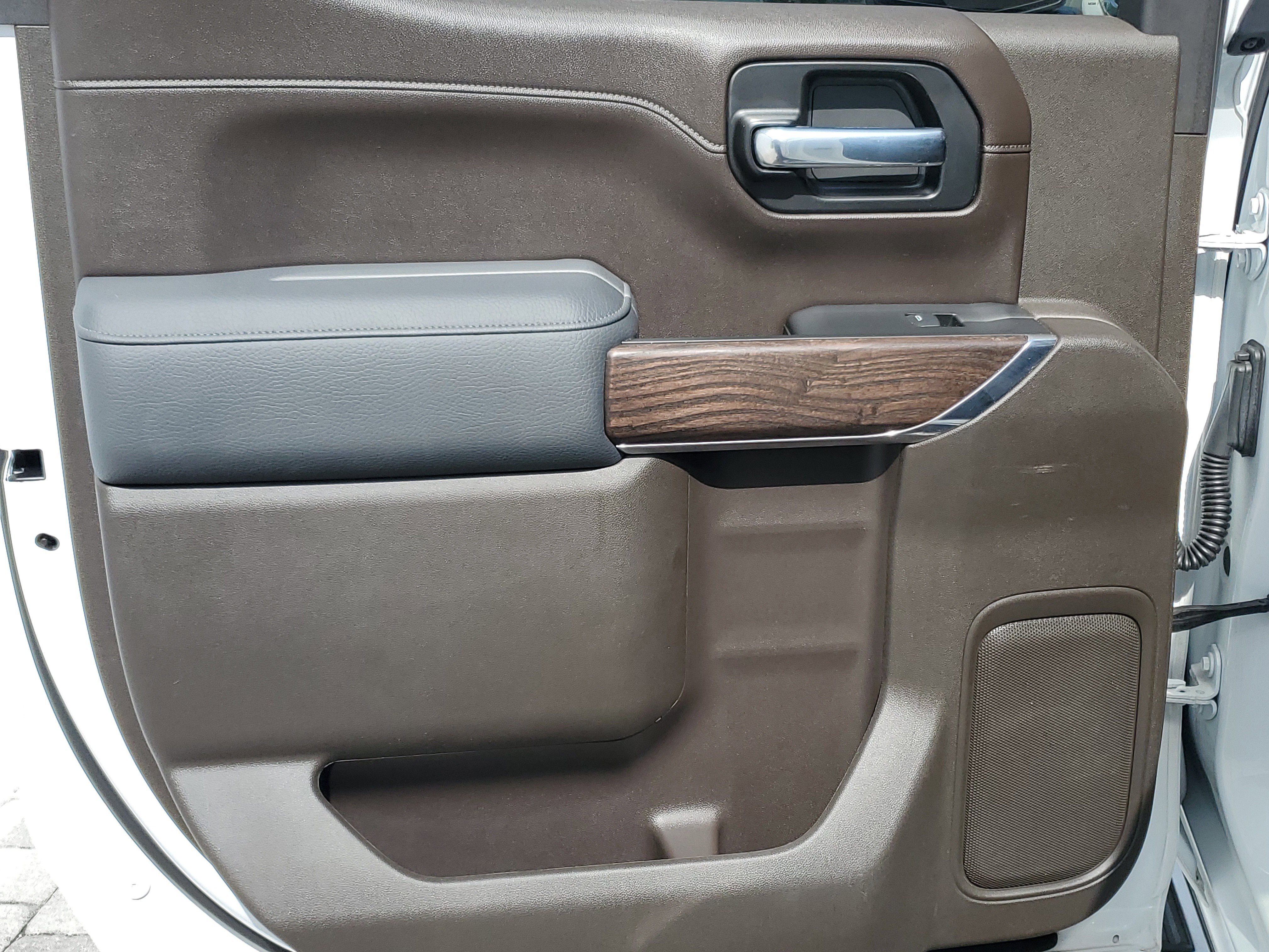 Used 2021 GMC Sierra 1500 Denali image 10