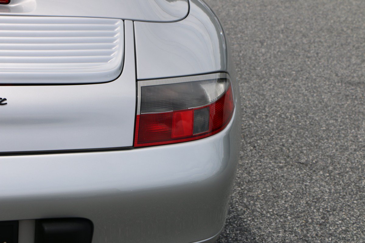 Used 2000 Porsche 911 Cabriolet image 7