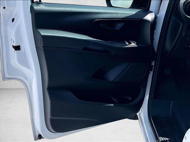 Used 2022 Mercedes-Benz Metris image 17