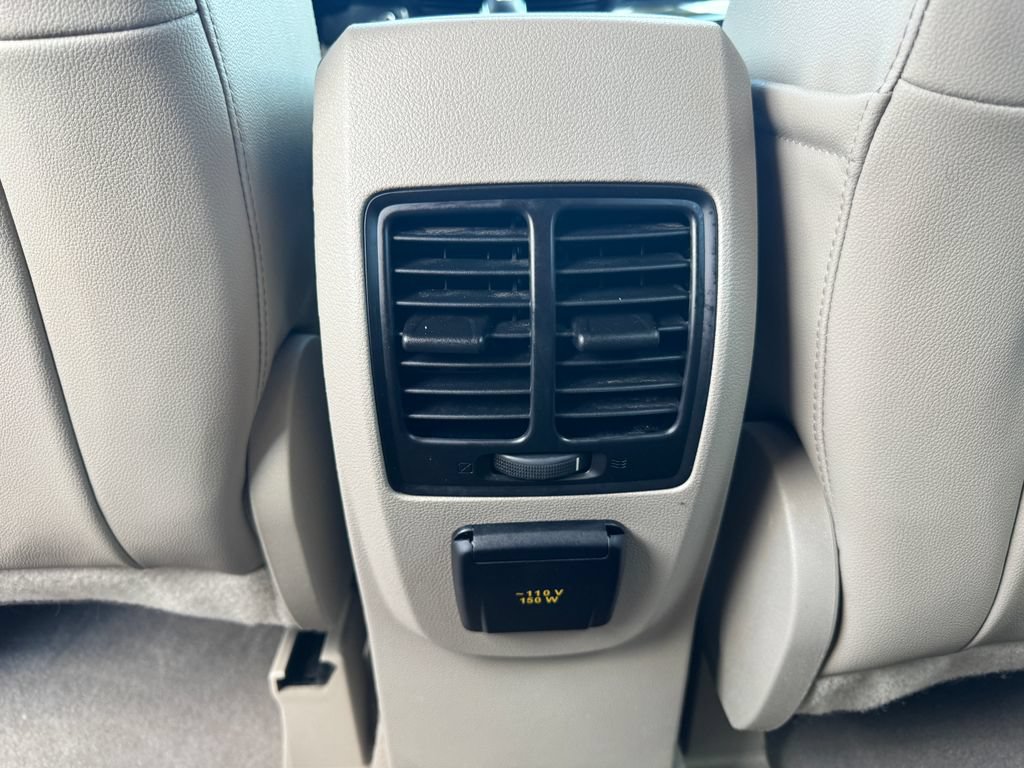 Used 2016 Ford Escape Titanium FWD image 39