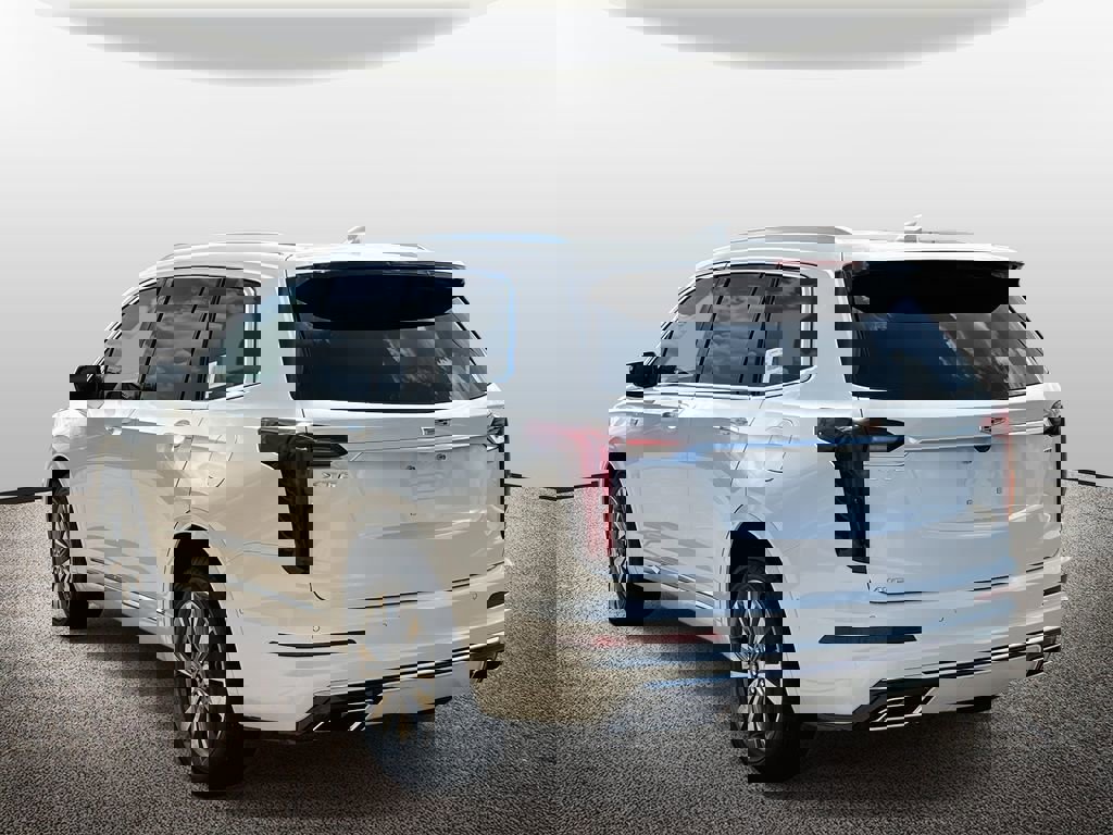 New 2025 Cadillac XT6 Premium Luxury w/ Technology Package image 4