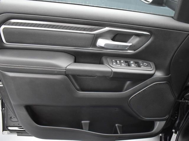 New 2026 RAM 1500 4x4 Crew Cab image 13