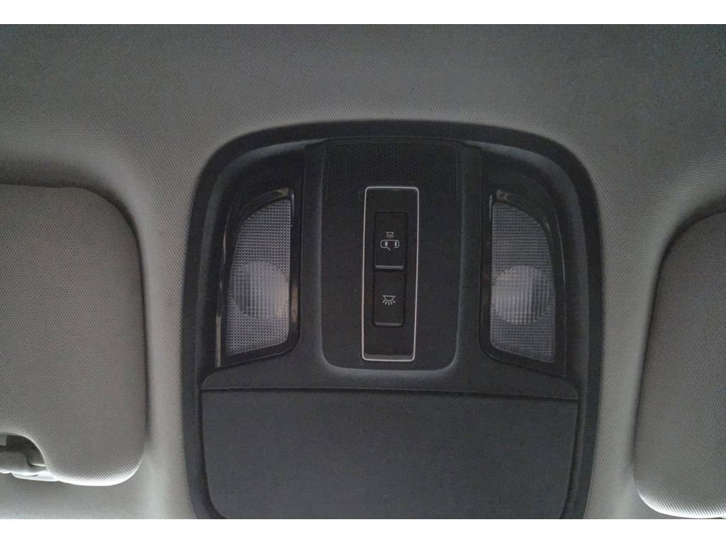 Used 2020 Kia Sorento L image 23