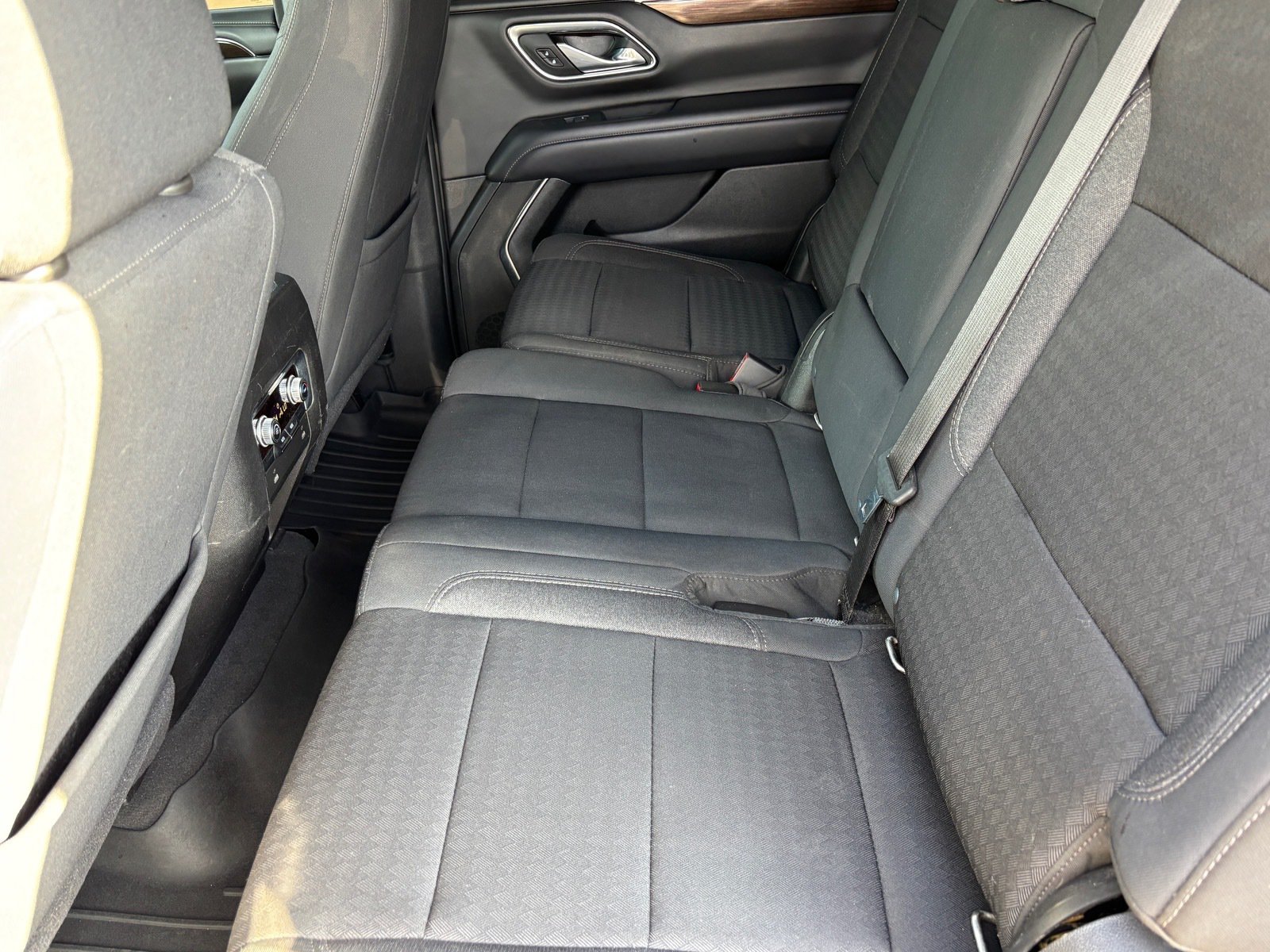 Used 2021 GMC Yukon SLE AWD/4WD image 26
