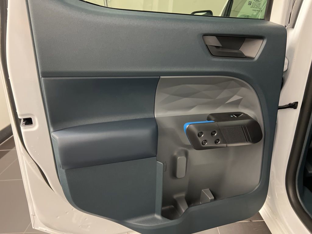 New 2025 Ford Maverick Lobo image 29