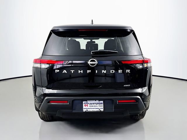 Used 2024 Nissan Pathfinder S image 7
