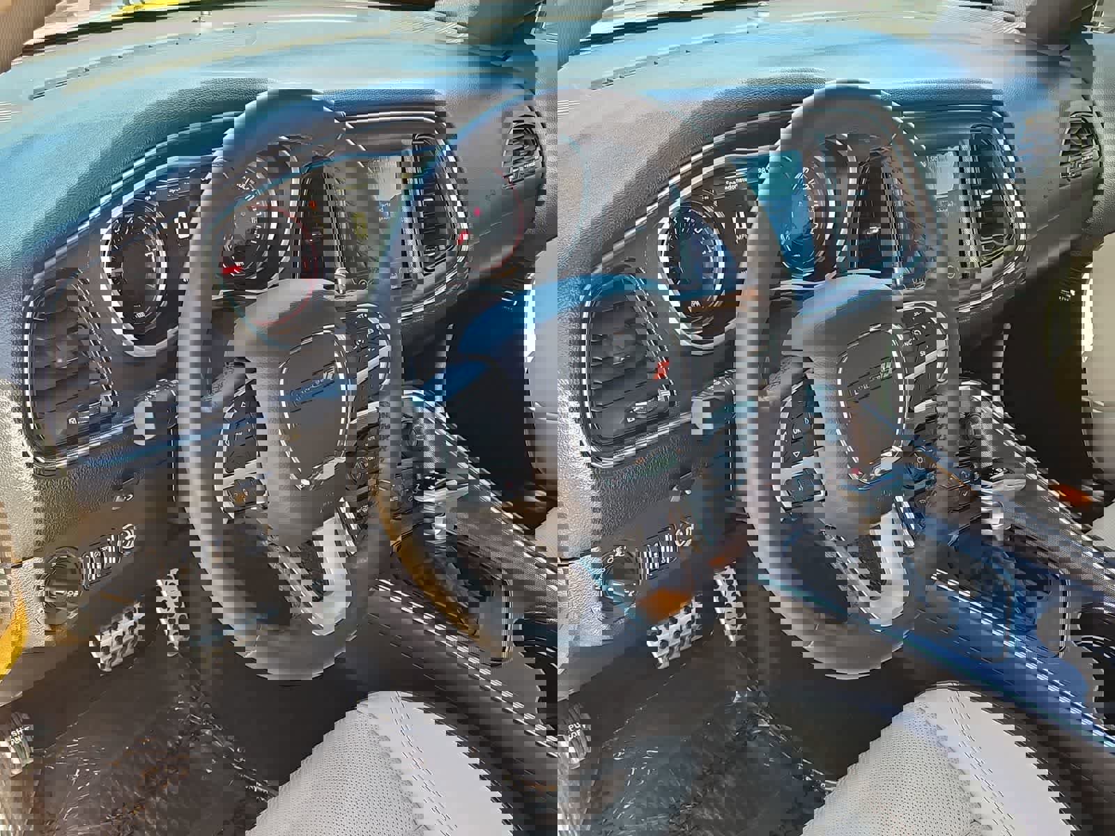 Used 2017 Dodge Challenger SXT Plus image 11