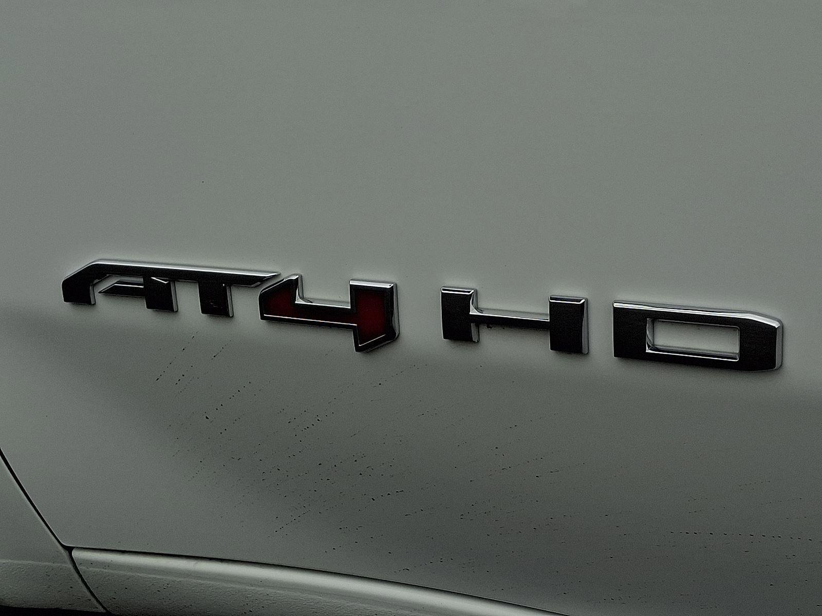 New 2026 GMC Sierra 2500 AT4 w/ AT4 Premium Plus Package image 11