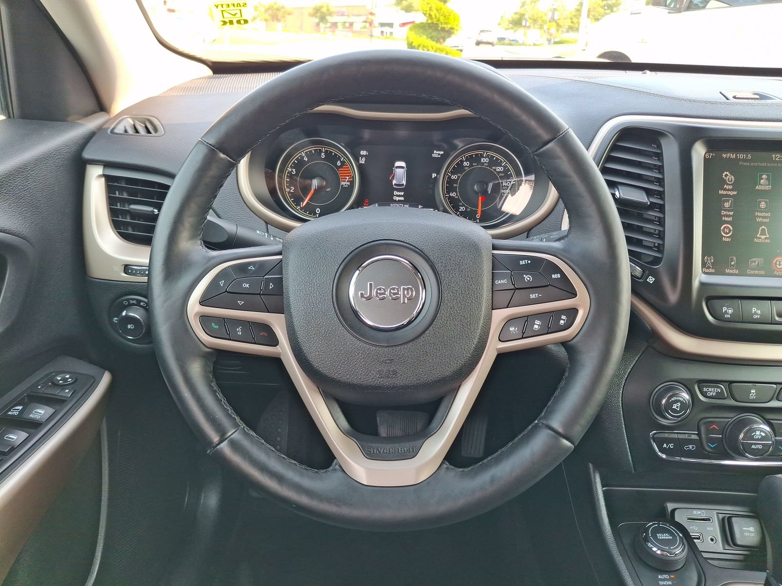 Certified 2018 Jeep Cherokee Limited w/ Technology Group AWD/4WD image 14