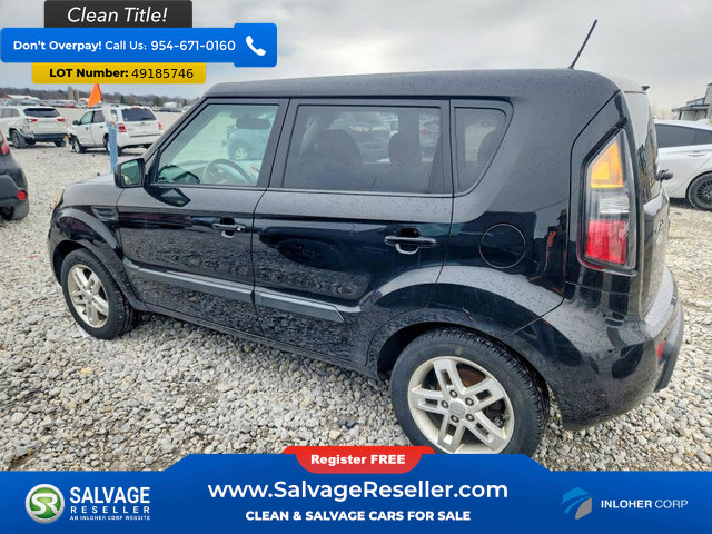 Used 2011 Kia Soul + FWD image 3