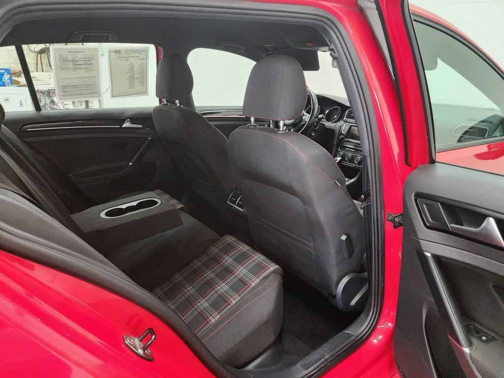 Used 2015 Volkswagen GTI S FWD image 26