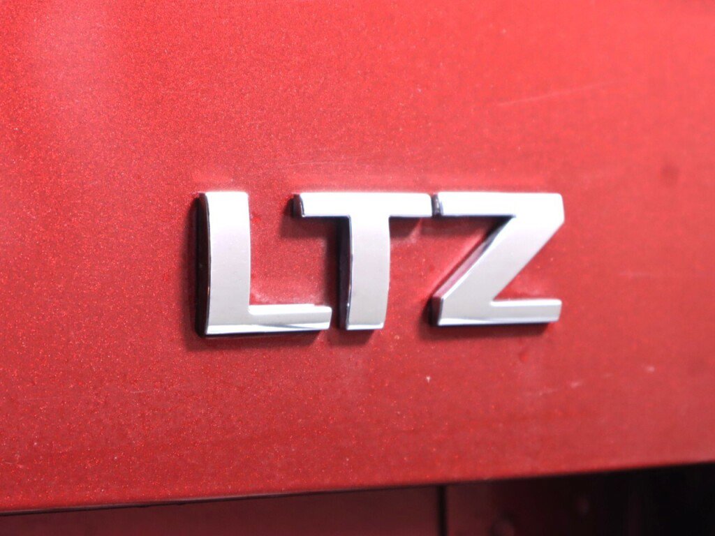 Used 2016 Chevrolet Silverado 1500 LTZ image 35