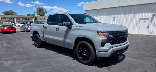 Used 2024 Chevrolet Silverado 1500 Custom AWD/4WD image 4