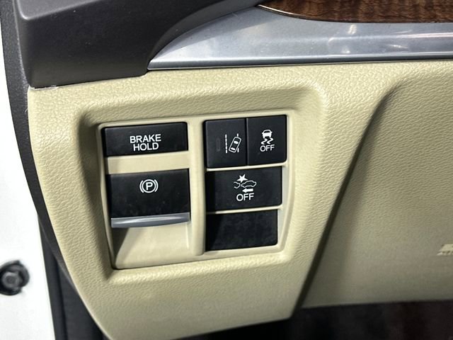 Used 2017 Acura MDX SH-AWD w/ Technology Package image 22