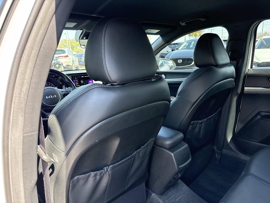 Used 2023 Kia K5 GT-Line image 13