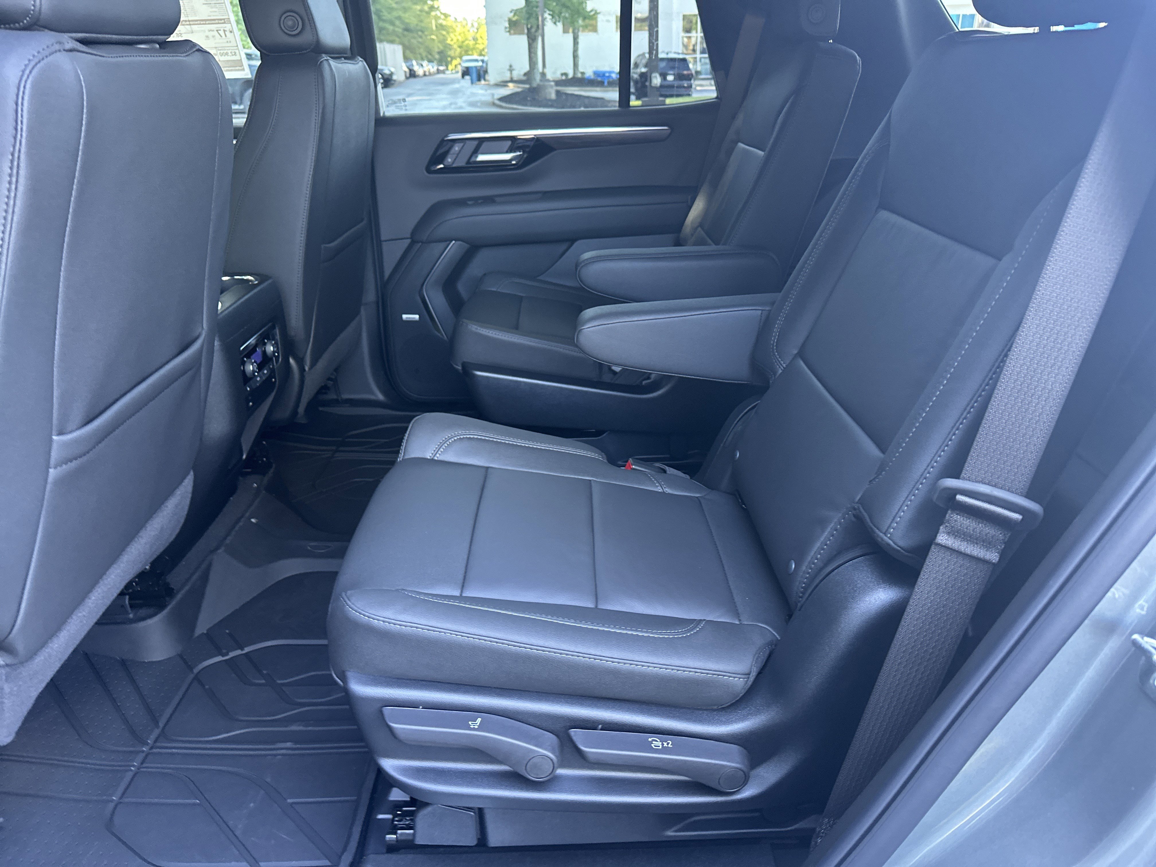 New 2026 Chevrolet Tahoe LT w/ Comfort Package image 19