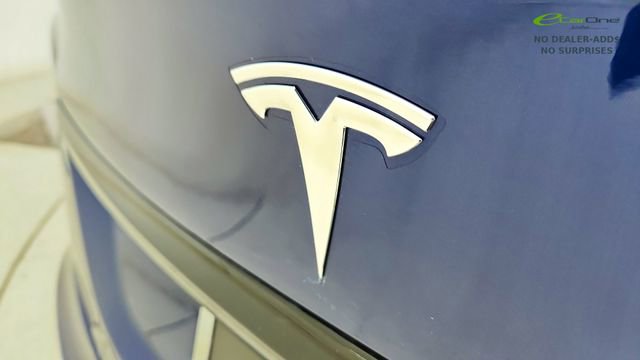 Used 2022 Tesla Model S AWD/4WD image 16