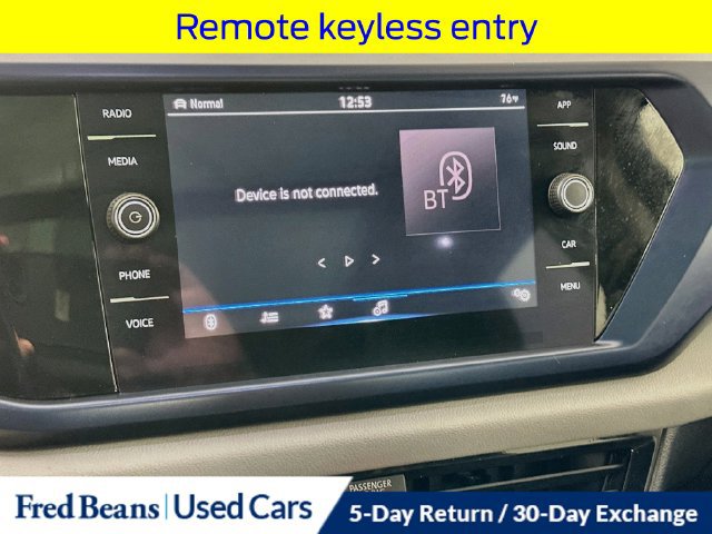 Used 2022 Volkswagen Taos SE w/ Panoramic Sunroof Package AWD/4WD image 18