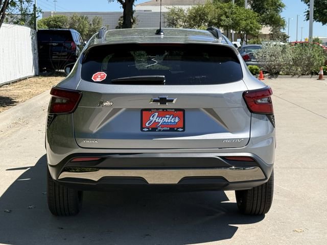 New 2026 Chevrolet Trax ACTIV w/ Driver Confidence Package FWD image 5