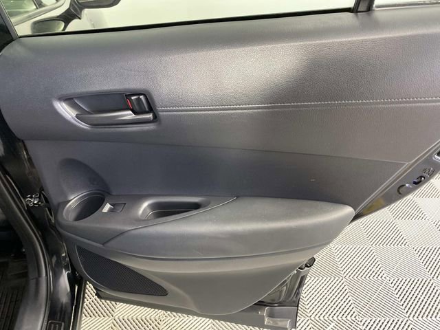 Used 2025 Toyota Corolla Cross AWD Hybrid w/ Moonroof Package image 25