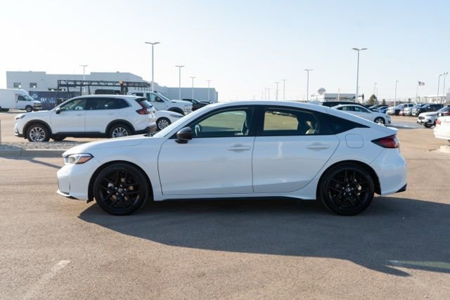 Used 2025 Honda Civic Sport image 4