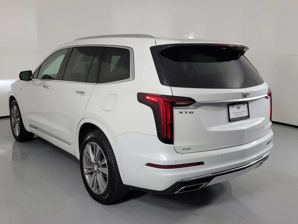 Used 2024 Cadillac XT6 Premium Luxury w/ LPO, Floor Liner Package AWD/4WD image 4